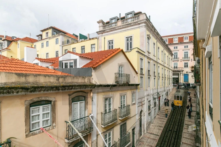 Apartamento T2 para Venda em Misericórdia Foto 6