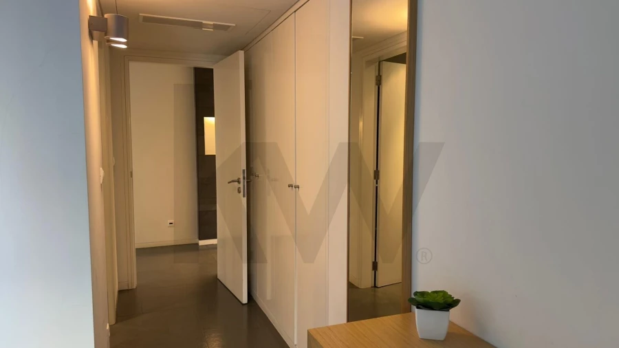 Apartamento T1 para Venda em Carvalhal Foto 13