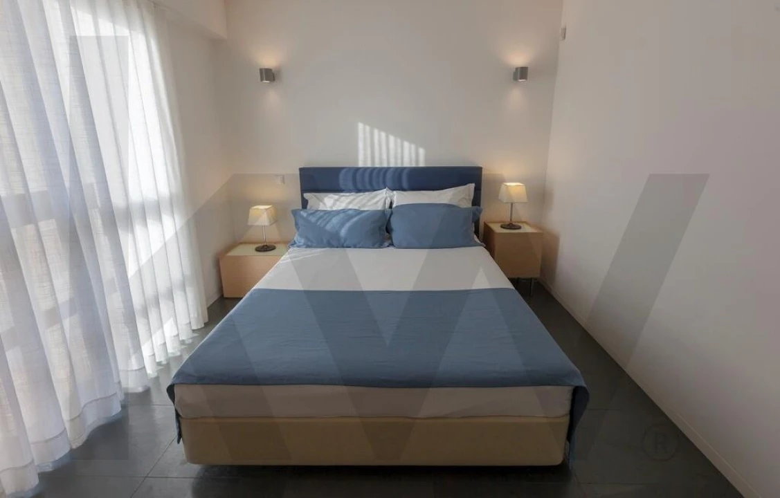 Apartamento T1 para Venda em Carvalhal Foto 5