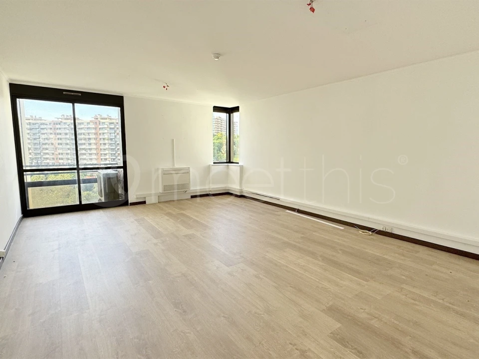 Escritório para Arrendamento em Algés, Linda-A-Velha e Cruz Quebrada-Dafundo Foto 1