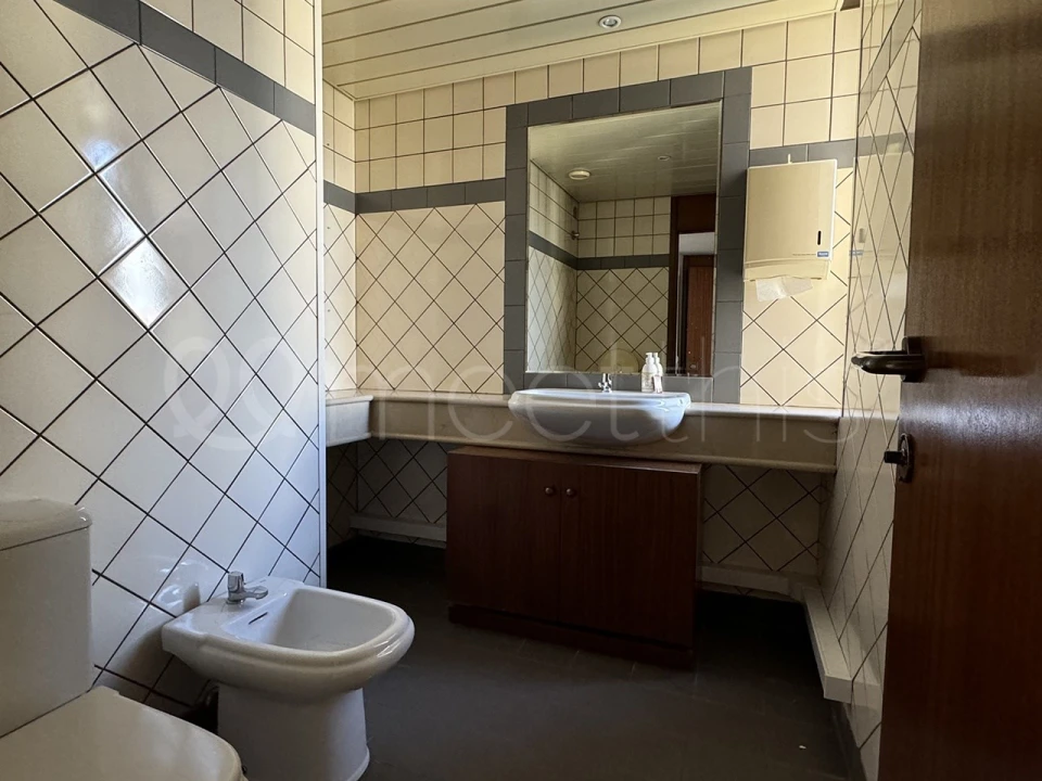 Escritório para Arrendamento em Algés, Linda-A-Velha e Cruz Quebrada-Dafundo Foto 13