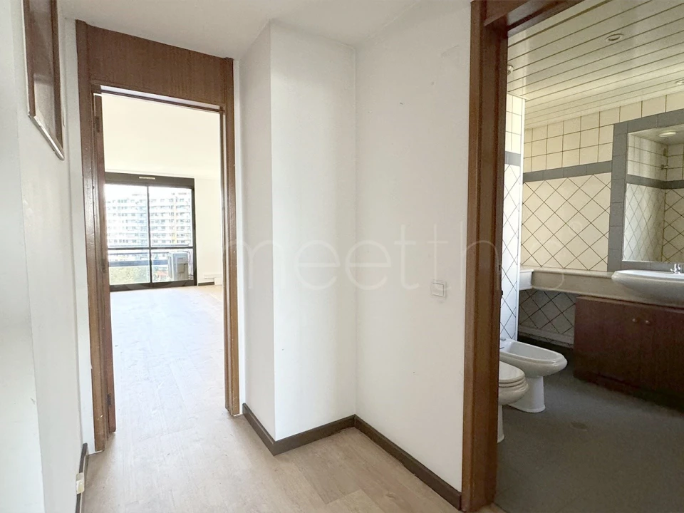 Escritório para Arrendamento em Algés, Linda-A-Velha e Cruz Quebrada-Dafundo Foto 14