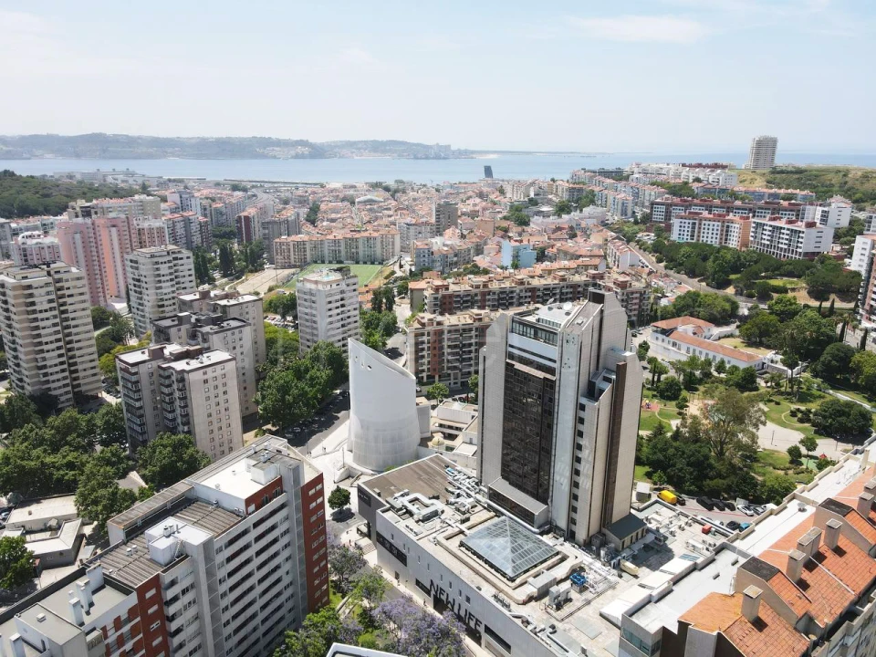 Escritório para Arrendamento em Algés, Linda-A-Velha e Cruz Quebrada-Dafundo Foto 2