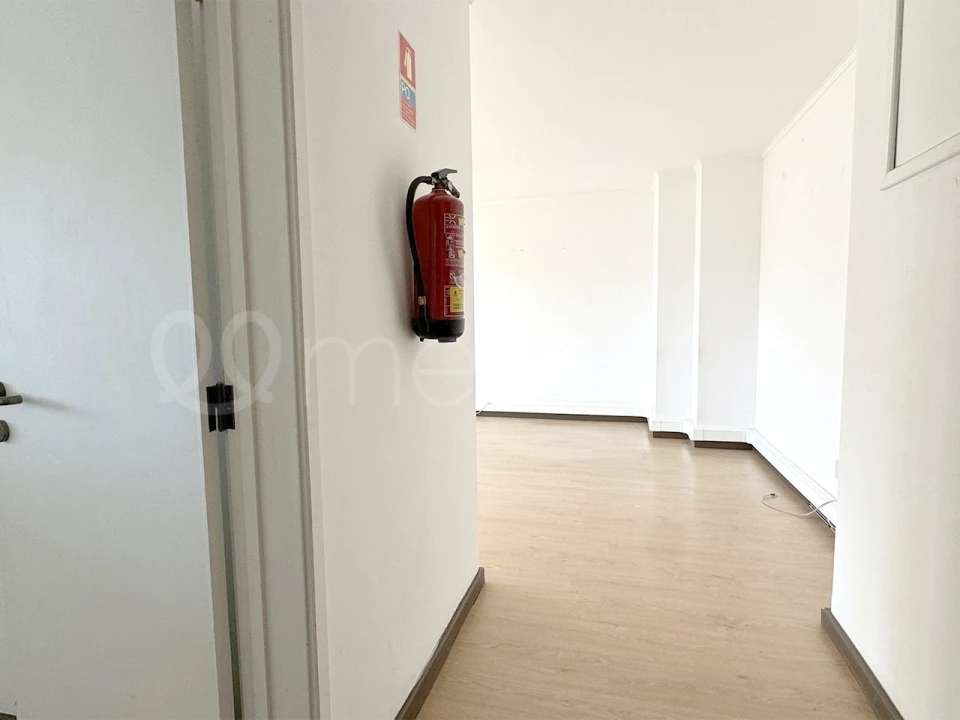 Escritório para Arrendamento em Algés, Linda-A-Velha e Cruz Quebrada-Dafundo Foto 14