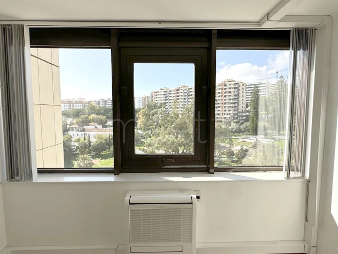 Escritório para Arrendamento em Algés, Linda-A-Velha e Cruz Quebrada-Dafundo Foto 9