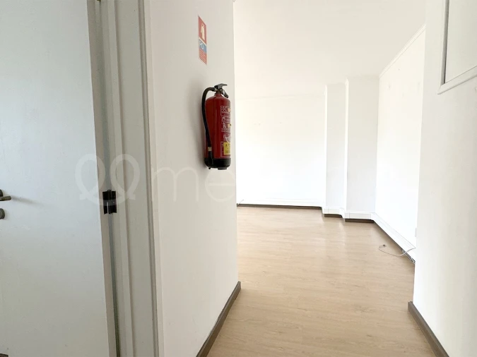 Escritório para Arrendamento em Algés, Linda-A-Velha e Cruz Quebrada-Dafundo Foto 14