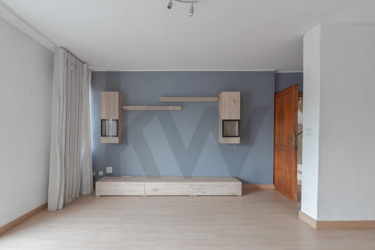 Apartamento T3 para Venda em Santa Maria de Lamas Foto 5