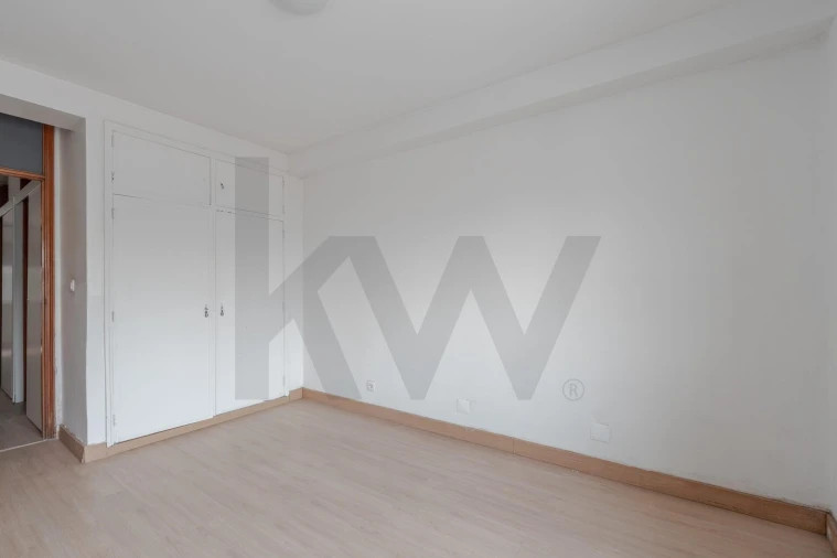 Apartamento T3 para Venda em Santa Maria de Lamas Foto 12