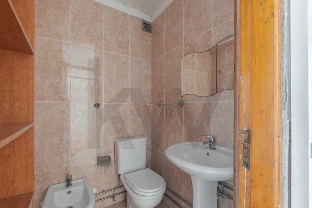 Apartamento T3 para Venda em Santa Maria de Lamas Foto 14