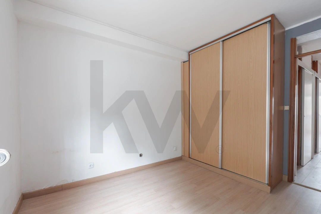 Apartamento T3 para Venda em Santa Maria de Lamas Foto 17