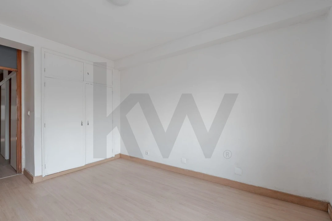 Apartamento T3 para Venda em Santa Maria de Lamas Foto 12