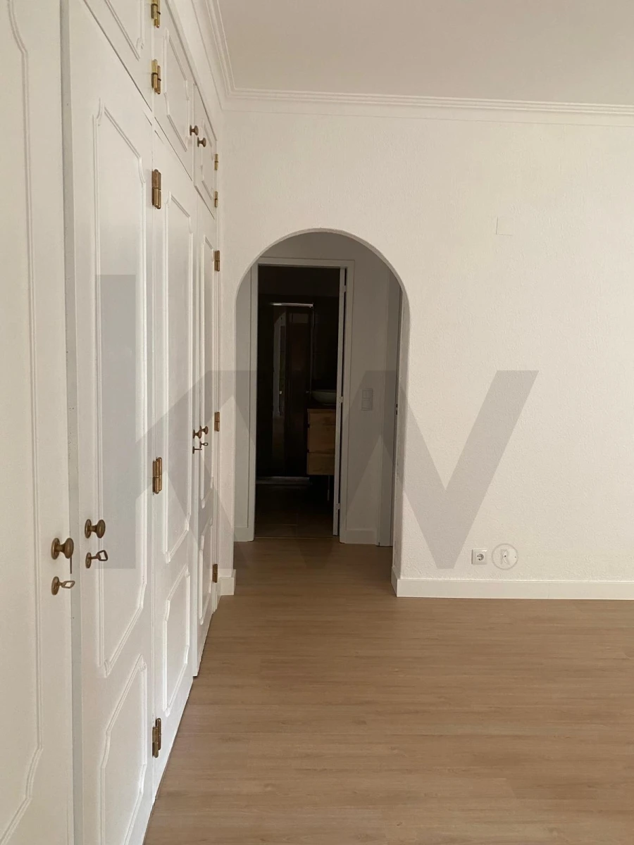 Apartamento T1 para Venda em Costa da Caparica Foto 8