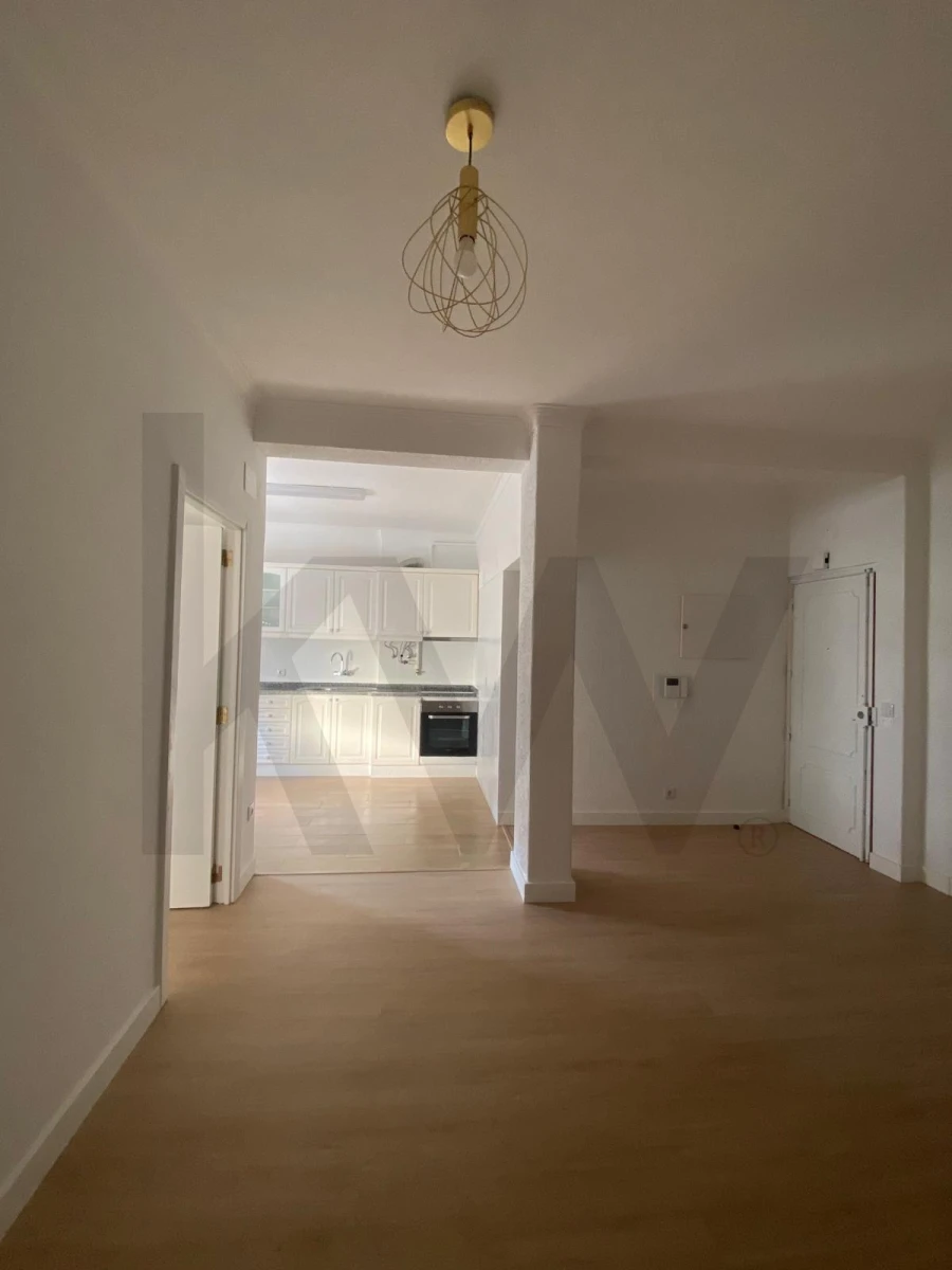 Apartamento T1 para Venda em Costa da Caparica Foto 2