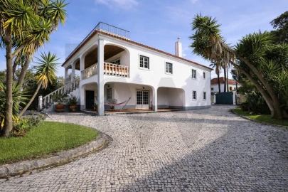 Moradia T5 para Venda em Colares