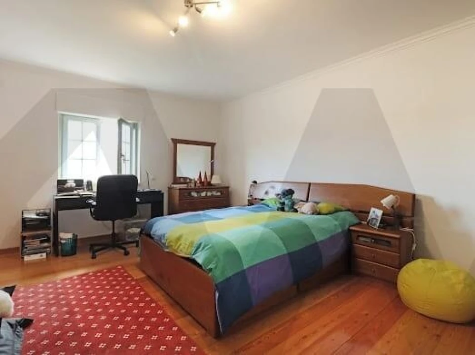 Moradia T5 para Venda em Colares Foto 28