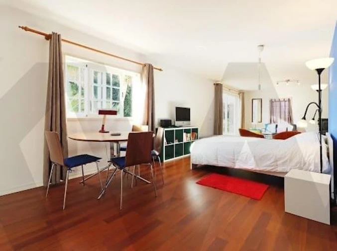 Moradia T5 para Venda em Colares Foto 13