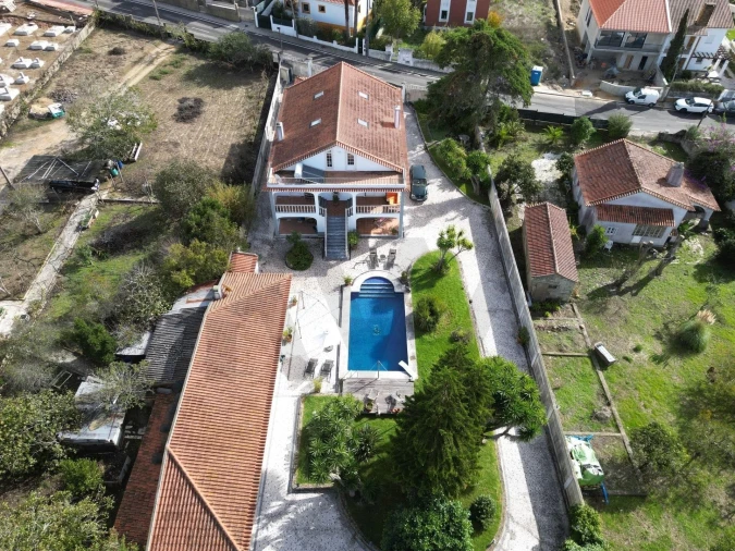 Moradia T5 para Venda em Colares Foto 6