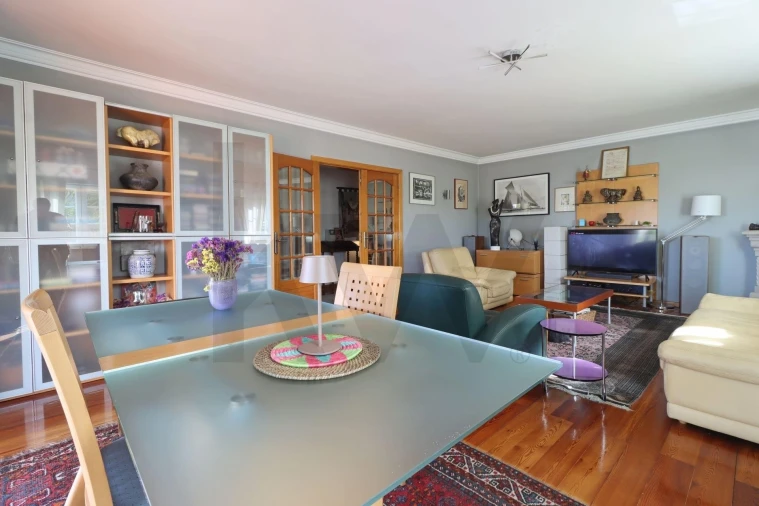 Moradia T5 para Venda em Colares Foto 34