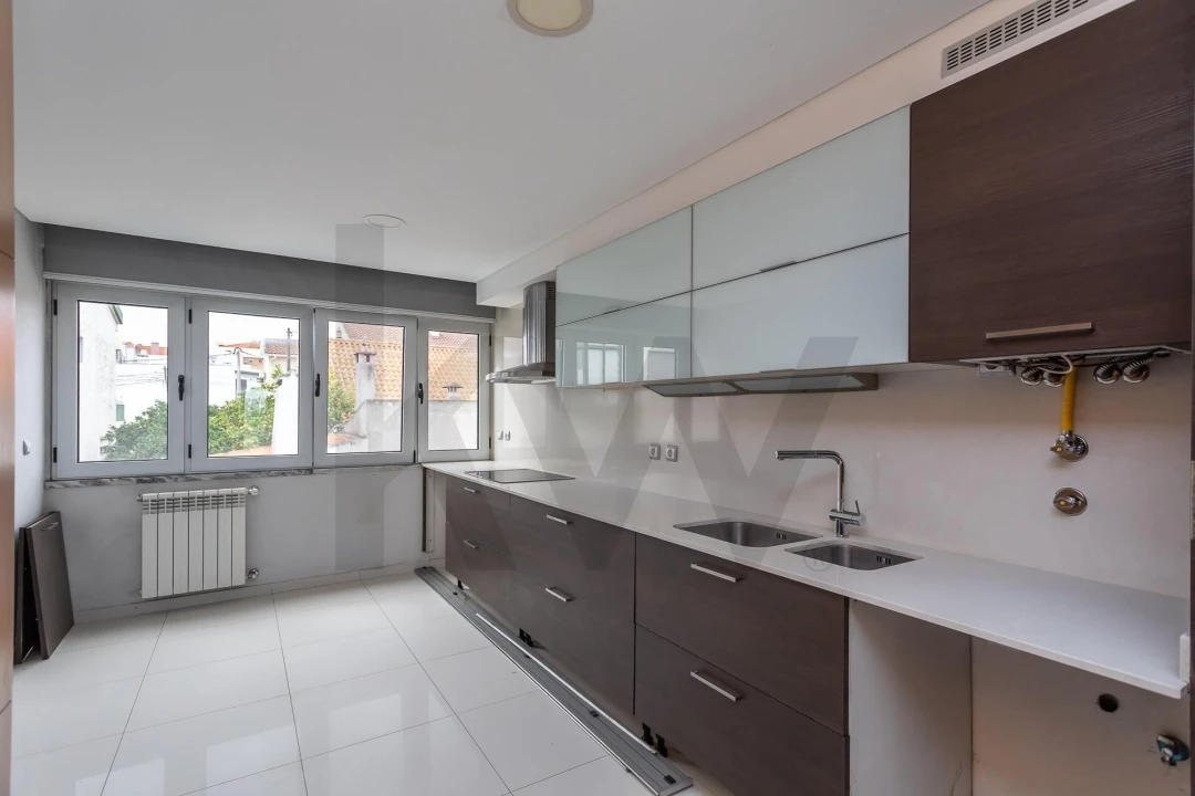 Moradia T7 para Venda em Barreiro e Lavradio Foto 10