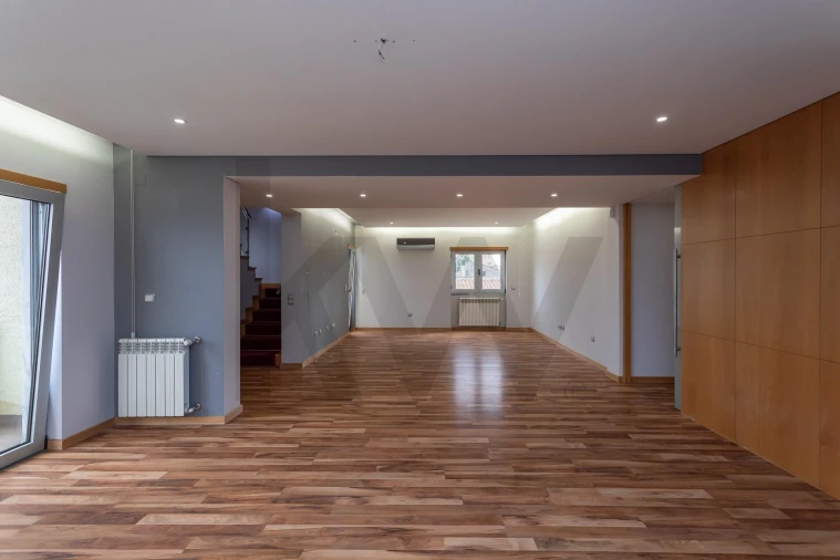 Moradia T7 para Venda em Barreiro e Lavradio Foto 7