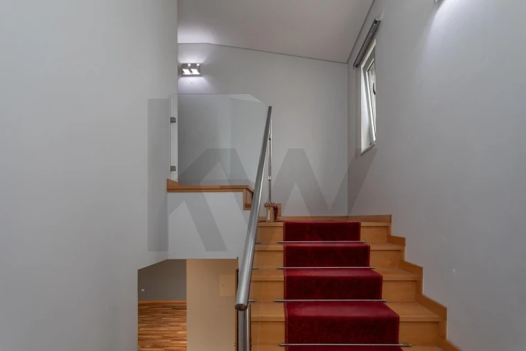 Moradia T7 para Venda em Barreiro e Lavradio Foto 18