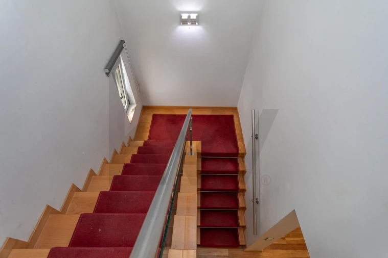 Moradia T7 para Venda em Barreiro e Lavradio Foto 19