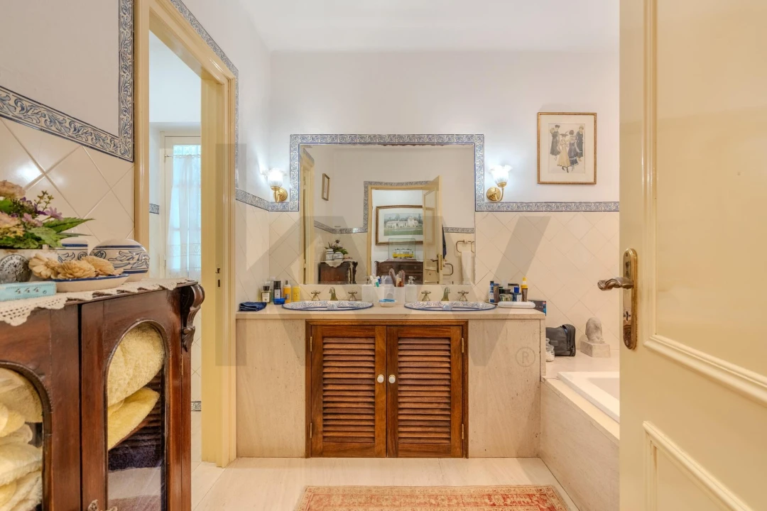 Moradia T4 para Arrendamento em Milharado Foto 21