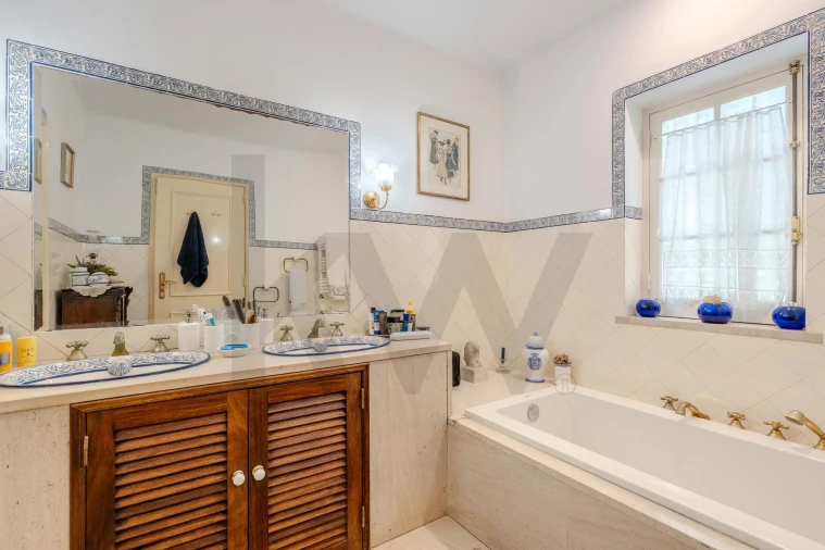 Moradia T4 para Arrendamento em Milharado Foto 20