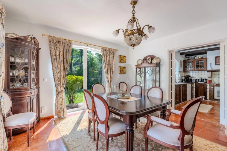 Moradia T4 para Arrendamento em Milharado Foto 9