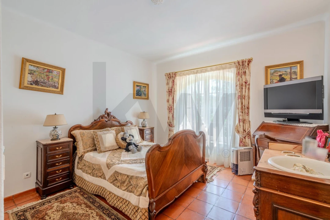 Moradia T4 para Arrendamento em Milharado Foto 25