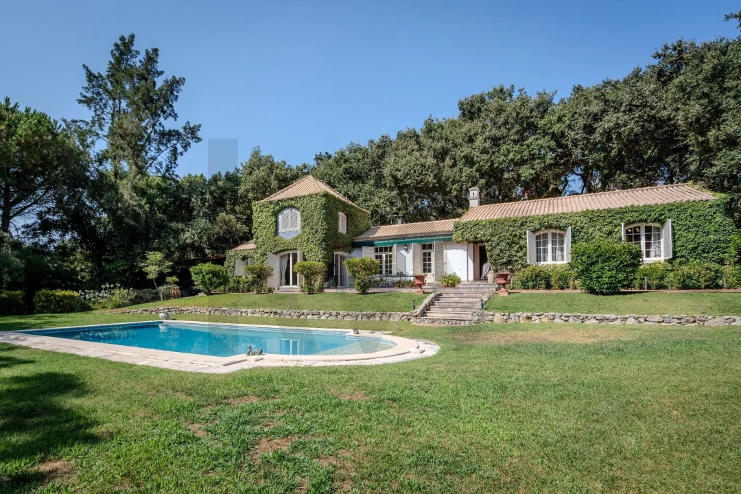 Moradia T4 para Arrendamento em Milharado Foto 1