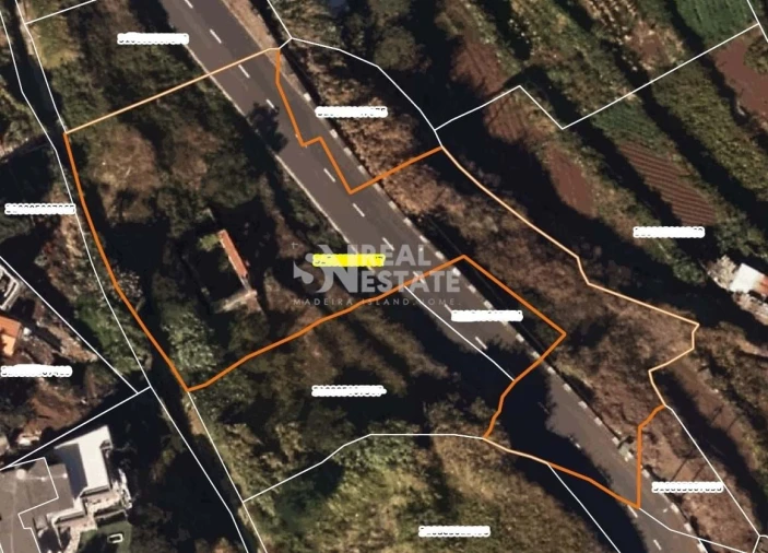 Moradia T1 para Venda em Santa Cruz Foto 16