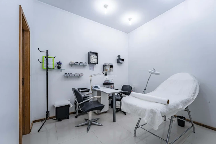 Negócio para Venda em Santa Marinha e São Pedro da Afurada Foto 8