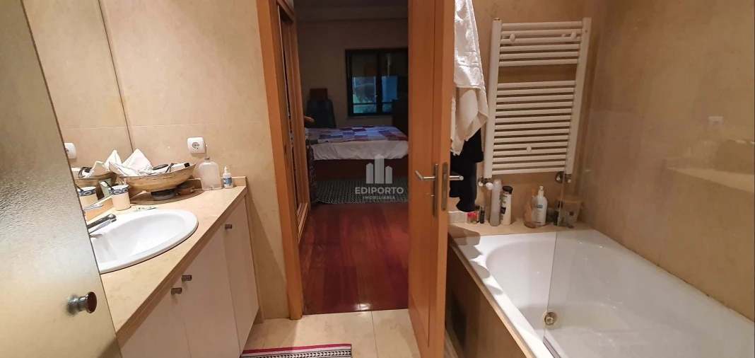 Apartamento T3 para Venda em Santa Marinha e São Pedro da Afurada Foto 25