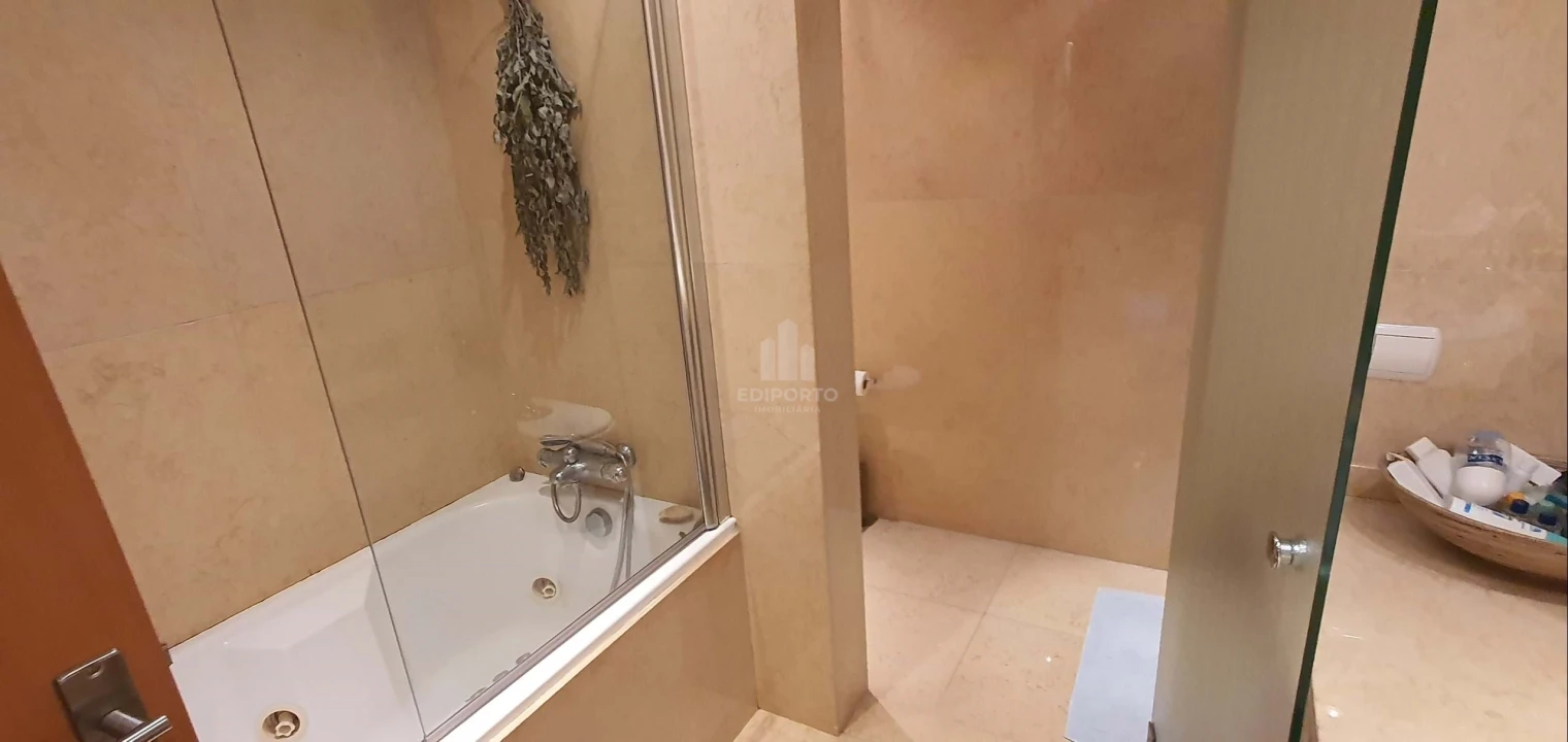 Apartamento T3 para Venda em Santa Marinha e São Pedro da Afurada Foto 26