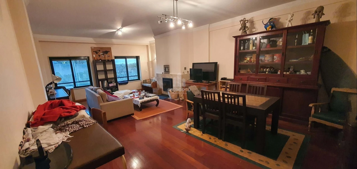 Apartamento T3 para Venda em Santa Marinha e São Pedro da Afurada Foto 2