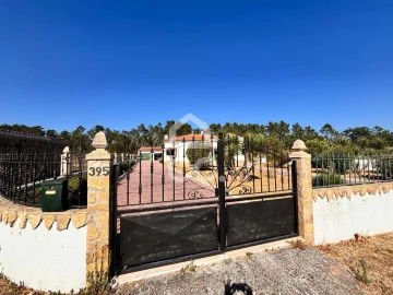 Moradia T3 para Venda em Coimbrão
