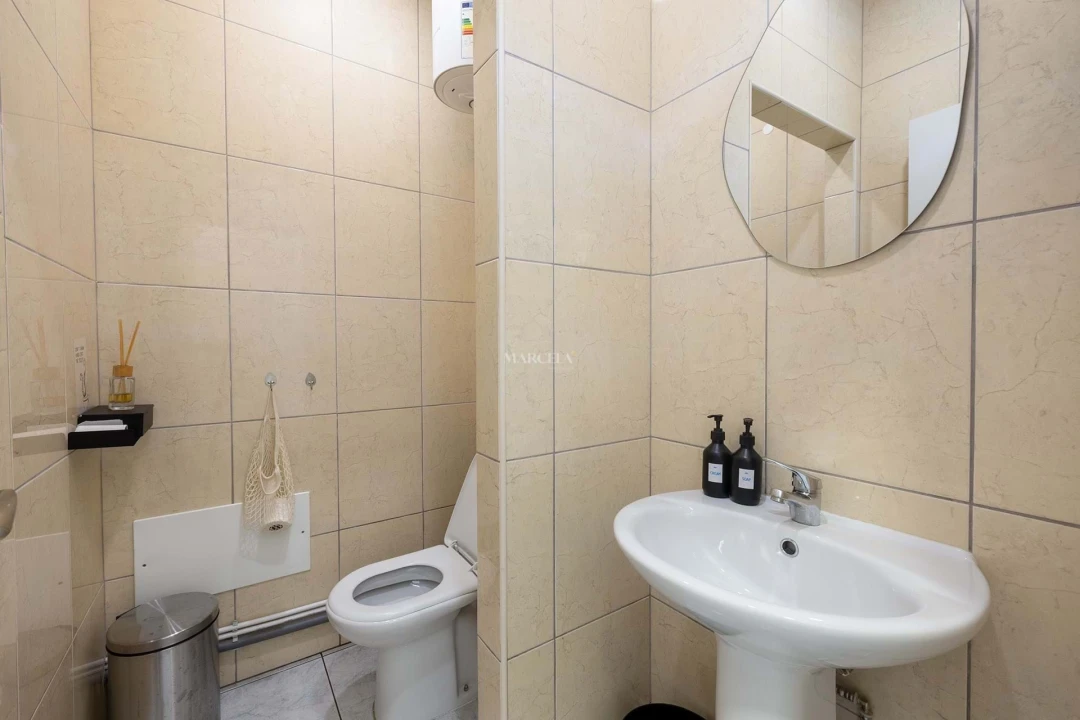 Negócio para Venda em Lagos (São Sebastião e Santa Maria) Foto 16