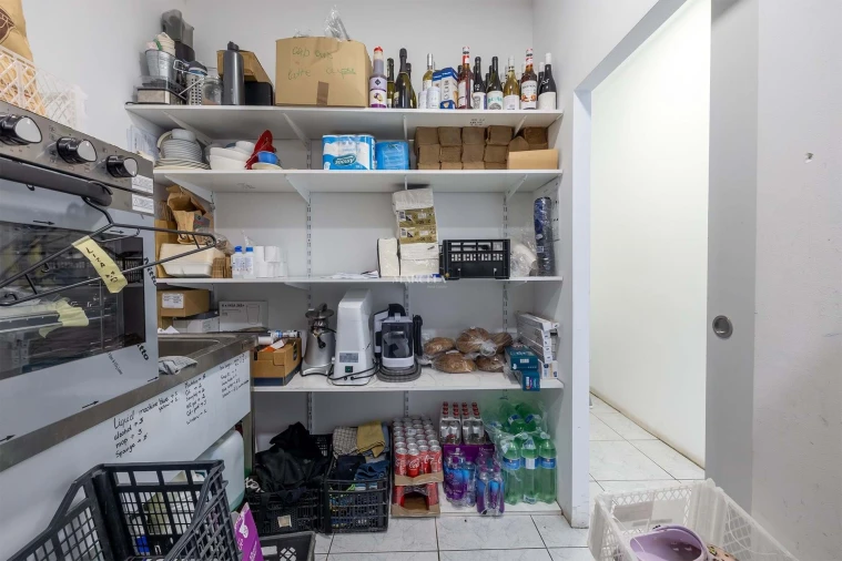 Negócio para Venda em Lagos (São Sebastião e Santa Maria) Foto 15