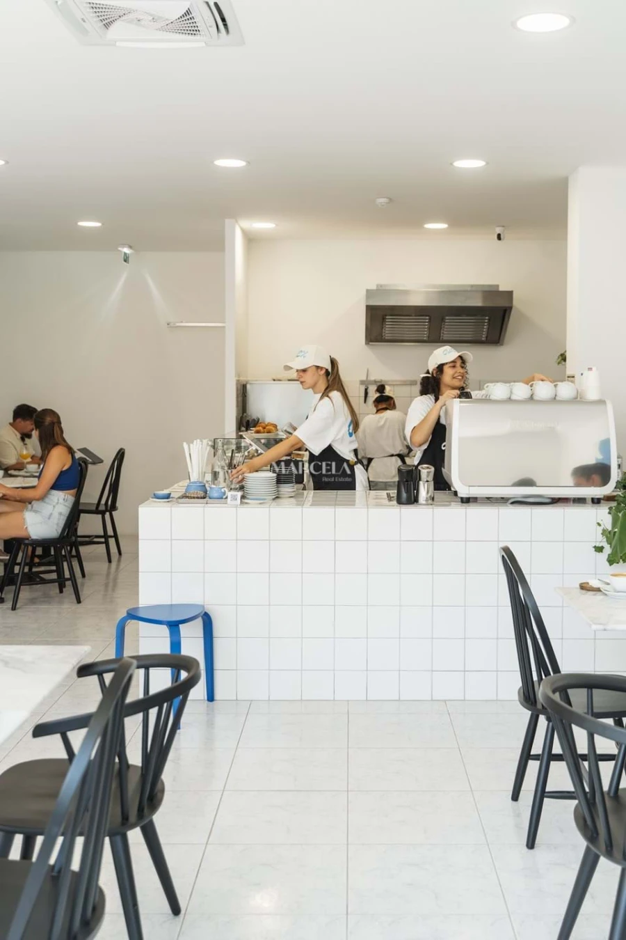 Negócio para Venda em Lagos (São Sebastião e Santa Maria) Foto 14