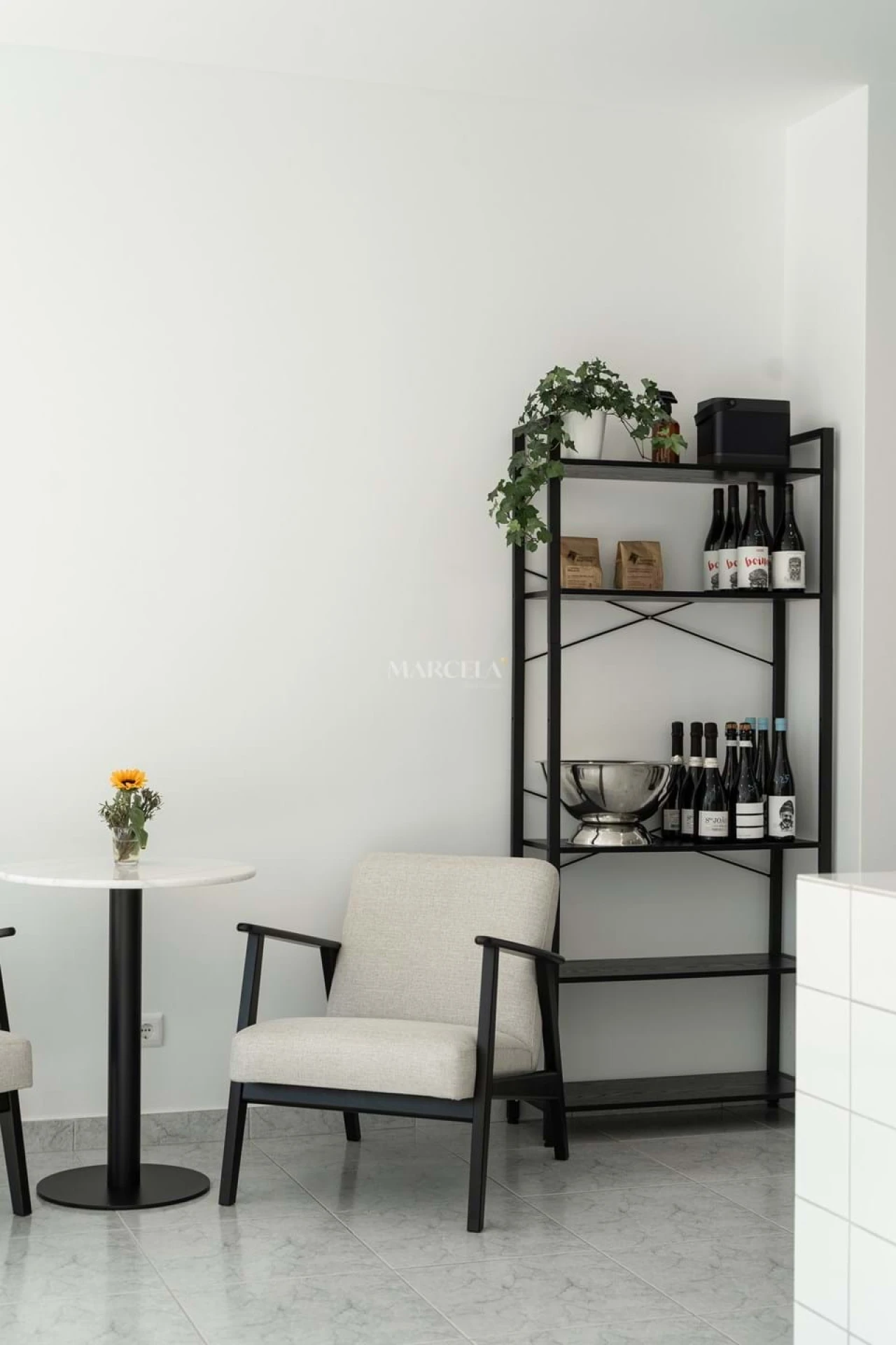 Negócio para Venda em Lagos (São Sebastião e Santa Maria) Foto 12