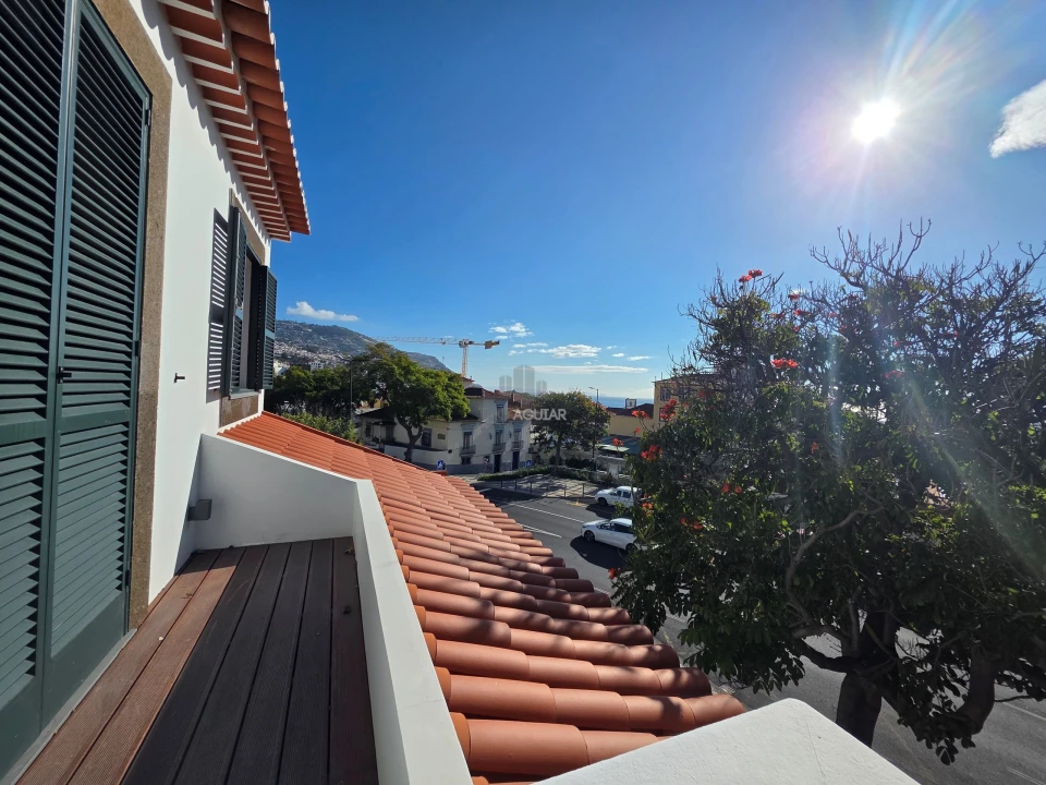 Prédio para Venda em Funchal (São Pedro) Foto 1