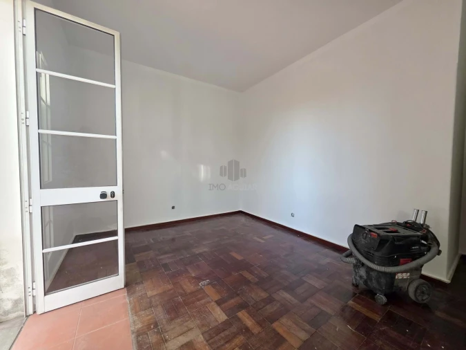 Prédio para Venda em Funchal (São Pedro) Foto 3