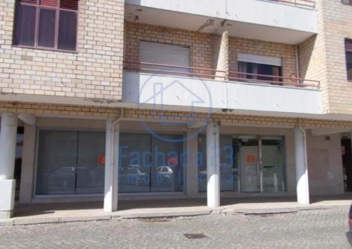 Negócio para Venda em Cortegaça