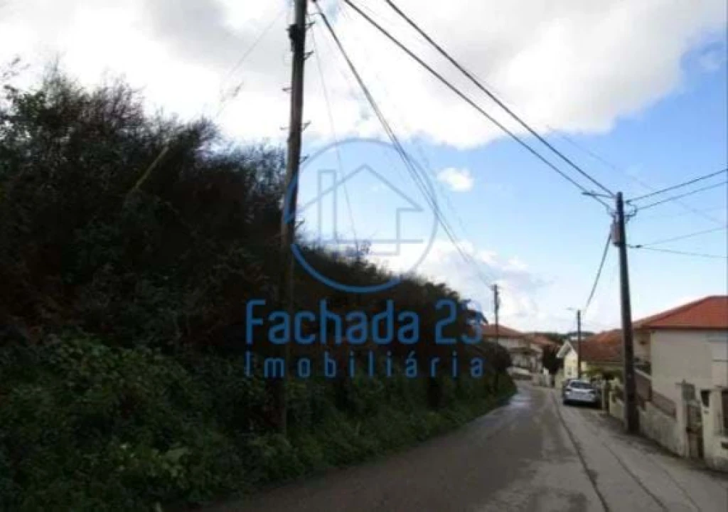 Terreno para Venda em Nogueira da Regedoura Foto 5