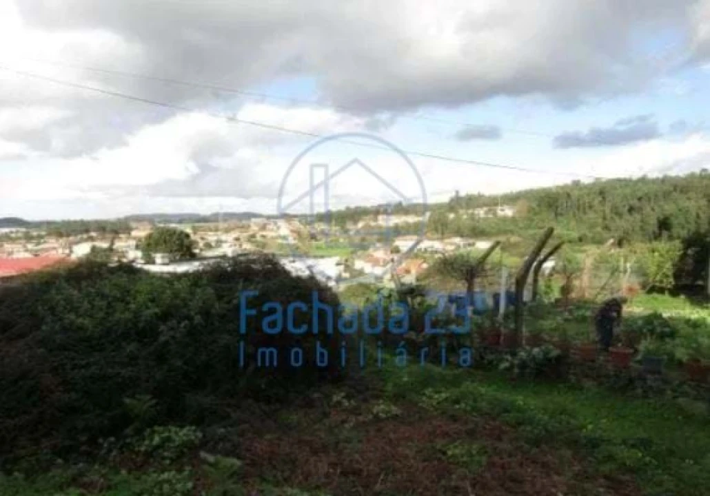 Terreno para Venda em Nogueira da Regedoura Foto 4