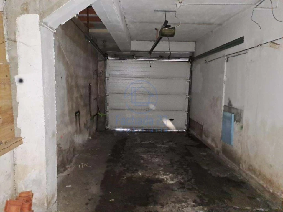 Moradia T4 para Venda em Sé, Santa Maria e Meixedo Foto 7