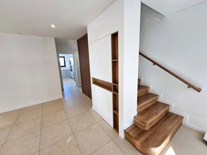 Moradia T3 para Venda em Montenegro Foto 9