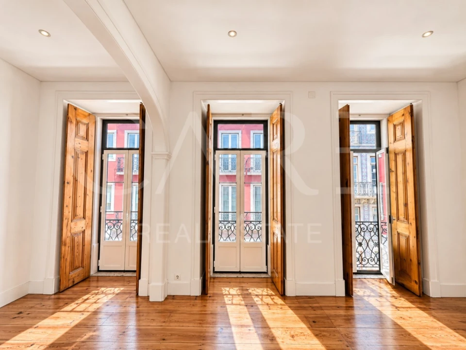 Apartamento T3 para Venda em Santo António Foto 3