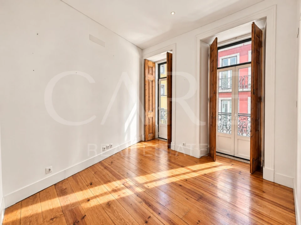 Apartamento T3 para Venda em Santo António Foto 9